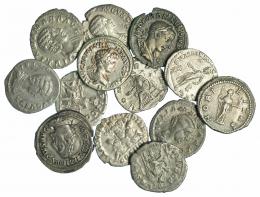 171  -  Lote 13 denarios, diferentes emperadores y augustas. MBC/MBC+.