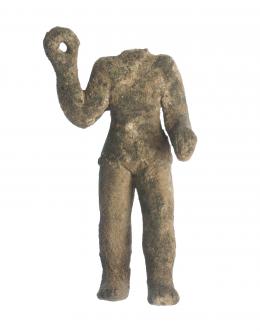 478  -  ROMA. República Romana. I a.C. Bronce. Figura masculina acéfala. Altura 8,9 cm.