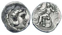 MACEDONIA.  A nombre de Alejandro III. Tetradracma. Ceca incierta Siria (305-290 a.C.). R/ Delante del trono clava dentro de círculo y delfín. AR 16,88 g. PRC-3561. MBC/MBC-.