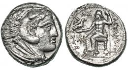 MACEDONIA. ALEJANDRO III. Tetradracma. Anfípolis (c. 325-320 a.C.). R/ Delante del trono monograma. AR 16,39 g. PRC-120. Leves concreciones. MBC/MBC+.