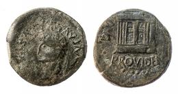 EMERITA. As. Tiberio. A/ Cabeza radiada de estilo tosco a izq.; (DI)VVS AVGV(STVS PATER). R/ Altar; PER-AVG PROVIDENT (nexadas). AE 9,22 g. RPC-28. APRH-28c vte. ACIP-3393 vte. CC-3955, mismo ejemplar corr. Pátina verde. BC/MBC+. Escasa.