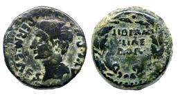 EBORA. As. Augusto. A/ Cabeza a izq.; PERM CAES AVG P M. R/ Láurea rodeando LIBERA/IVLIAE/EBOR. AE 9,66 g. RPC-51. APRH-51a. ACIP-3418. CC-3967, mismo ejemplar. Pátina verde oscuro. BC+.