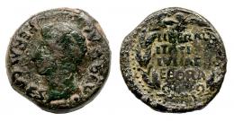 EBORA. As. Augusto. A/ Cabeza a izq.; PERM CAES AVG P M. R/ Láurea rodeando LIBERAL/ITATIS//IVLIAE/EBORA. AE 10,38 g. RPC-51. APRH-51c vte. ACIP-3418c, mismo ejemplar ilustrado. CC-3969, mismo ejemplar corr. Pátina verde oscuro. BC/BC+.