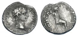 TIBERIO. Denario. Lugdunum (36-37). R/ Livia entronizada a der., patas lisas y trono sobre dos líneas. RIC-25. Rotura al borde. BC+.