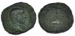 HERENIO ETRUSCO. Sestercio. Roma (250-251). R/ Apolo sentado a izq.; PRINC IVVENTVTIS, (sc). RIC-169a. BC+. Rara.