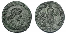VALENTINIANO II. AE-24. Siscia. R/ REPARATIO REI PVB, exergo ASISC. RIC-26b. Pátina verde. MBC-.