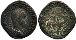 FILIPO II (bajo Filipo I). Sestercio. Roma (249). A/ Busto laureado, drapeado y con coraza a der.; IMP M IVL PHILIPPVS AVG. R/ Filipo I y Filipo II sentados en sillas curules a izq. LIBERALITAS AVGG. III.; en ex. S.C. RIC-267a. CH-18. Erosiones en rev. MBC/MBC-.