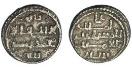 429  -  PERIODO ALMORÁVIDE. Ali Ibn Yusuf y emir Sir. Quirate. Sin ceca. 522-533 H. AR 0,94 g. 11 mm. V-1768. MBC-.