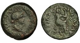 EMERITA. Dupondio. Tiberio. A/ Busto de Livia con manto a der.; PERM SVGVSTI SALVS AVGVSTA. R/ Livia entronizada a der. con cetro y espigas; (CAE) IVLIA AVGVSTA. AE 24,41 g. 34,5 mm. RPC-39. I-1026. APRH-39. Pátina verde oscuro. BC+. Rara.