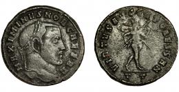 MAXIMINO II. Follis. Ticinum (306). R/ VIRTVS AVG ET CAESS NN, exergo TT. AE 9,03 g. 26 mm. RIC-60b. MBC-/BC+.