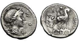 AEMILIA. Denario. Roma (114-113 a.C.). R/ Estatua ecuestre sobre arquería. AR 3,82 g. 19 mm. CRAW-291.1. FFC-103. 