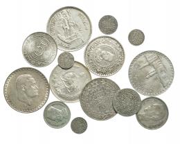385  -  Lote 14 piezas de países islámicos: 6 monedas tamaño duro, 2 tamaño de 1/2 duro y 6 fraccionarias. De MBC a SC.
