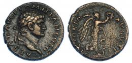 IMPERIO ROMANO. DOMICIANO (bajo Vespasiano). As. Roma (74 d.C.). R/ victoria a der. sobre proa de nave; VICTORIA AVGVST SC. AE 10,19 g. 26,2 mm. RIC-676. Porosidades. MBC/MBC-.