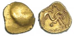 374 - GRECIA ANTIGUA. GALIA. Tribus del Noreste. Ambianos. Estátera (60-30 a.C.). A/ Superficie convexa. R/ Caballo galopando a der., debajo creciente y punto. AU 6,22 g. 15,9 mm. DT-8710 vte. SBG-121. EBC-.