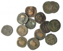 IMPERIO ROMANO. Lote de 14 sestercios: Maximino I (2), Otacilia Severa (1), Julia Mamea (1), Filipo I (4), Gordiano III (5), Alejandro Severo (2). Calidad media BC/BC+.