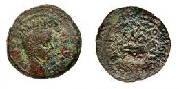 SAGUNTUM. Semis. Tiberio. A/ Cabeza a der.; TI CAESAR DIVI AVG F AVG. R/ Galera a der., encima SAG; MAXVMO M BAEB SOBRINO AED. AE 6,15 g. 24 mm. RPC-204. APRH-204e. ACIP-3229d. CC-4464, mismo ejemplar. Pátina verde con concreciones. BC+. Escasa.