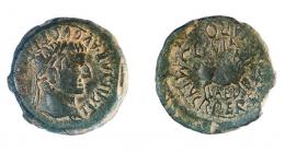 COLECCIÓN CORES. CLUNIA. TIBERIO. Semis. A/ Cabeza laureada a der.; TI CAESAR AVGVSTI F. R/ Jabalí a der.; M LVCR PERE C CALP VARO. AE 7,09 g. 22 mm. RPC-458. APRH-458. ACIP-3178. CC-5106, mismo ejemplar. Pátina verde. MBC/MBC-. Muy rara.