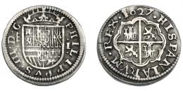 646  -  FELIPE IV. Real. 1627. Segovia. A superada de cruz. Ordinal III. AC-783. MBC. Muy escasa.