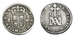 651  -  CARLOS II. Real. 1686. Segovia. BR. AC-310. MB/MBC-. Muy escasa.