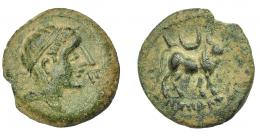 HISPANIA ANTIGUA. CASTULO. Semis. A/ Cabeza masculina diademada a der., delante signo ibérico Ka. R/ Toro a der., encima L y creciente, debajo bajo línea KaSTiLO. AE 4,3 g. 19,2 mm. I-722. ACIP-2156. Pátina verde. MBC. Compra privada a Pliego (1994).