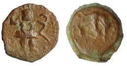 HISPANIA ANTIGUA. EBUSUS. Octavo. A/ Bes. R/ Toro embistiendo a der. AE 0,68 g. 9,9 mm. I-924. ACIP-706. MBC-/BC+. Ex Áureo, 21-1-1997, lote 167.