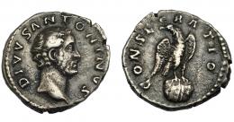 IMPERIO ROMANO. ANTONINO PÍO. Denario. Roma (180). A/ Cabeza a der. R/ Águila sobre globo a der. con cabeza vuelta.; CONSECRATIO. AR 3,2 g. 18,03 mm. RIC-433. MBC-.
