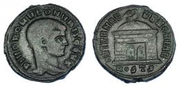 IMPERIO ROMANO. RÓMULO (hijo de Majencio). Follis. Acuñación póstuma. Ostia (309-312). A/ Cabeza a der.; DIVO ROMVLO N V BIS CONS. R/ Templo con cúpula rematada en águila; AETERNA MEMORIA; exergo MOSTS. AE 6,38 g. 24,3 mm. RIC-34. MBC-.