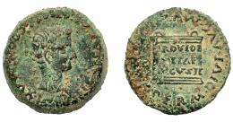 HISPANIA ANTIGUA. ITALICA. Tiberio. As. A/ Cabeza a der. R/ Altar con ley. PROVIDE/NTIAE/AVGVSTI. AE 16,76 g. 29,62 mm. I-1593. APRH-65. ACIP-3333. Pátina oscura con concreciones. MBC-.