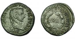 HISPANIA ANTIGUA. BILBILIS. Calígula. As. A/ Cabeza laureada a der.; G CAESAR AVG GERMANICVS IMP. R/ Corona cívica rodeando II VIR, alrededor MVN AVG BILBIL C CORN R(EF M HELV FR)ONT. AE 10,85 g. 28,3 mm. I-286 vte. ley. rev. APRH-400. ACIP-3026. Pátina oscura. MBC-. Muy escasa.