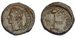 43 - HISPANIA ANTIGUA. CAESARAUGUSTA. Augusto. As. A/ Cabeza laureada a der.; AVGVSTVS (DIVI F). R/ Vexillum, en campo II-VIR; CAESAR AVGVSTA-(L CASSIO C VAL) FEN. AE 6,89 g. 20,8 mm. I-332. APRH-311a. ACIP-3035. Ligeramente descentrada. Pátina marrón. MBC+. Rara.
