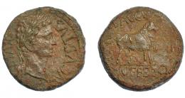 90 - HISPANIA ANTIGUA. CELSA. Augusto. As. A/ Cabeza laureada a der.; AVGVSTVS DIVI F. R/ Toro parado a der., delante II VIR, detrás C V I CEL, encima L BAGGIO, debajo MN FESTO. AE 14,26 g. 29,2 mm. I-809. APRH-273. ACIP-3164. Campos ligeramente repasados. Pátina marrón. MBC+/MBC.