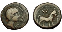 HISPANIA ANTIGUA. CASTULO. Semis. A/ Cabeza masculina a der., delante M VAL. R/ Toro a der., encima creciente. delante (C C)OR. AE 8,69 g. 22,3 mm. I-730. ACIP-2125. Pátina oscura. BC+/MBC-. Muy escasa.