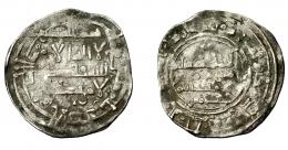 ACUÑACIONES HISPANO-ÁRABES. CALIFATO. Hisam II. Dirham. Al-Andalus 370 H. Ar 3,01 g. 23,8 mm. Vives-505. MBC-.