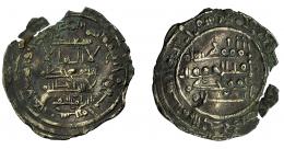 ACUÑACIONES HISPANO-ÁRABES. CALIFATO. Hisam II (2º reainado). Dirham. Al-Andalus 402 H. AR 2,72 g. 25,7 mm. Vives-707. Falta fragmento. MBC. Muy escasa.