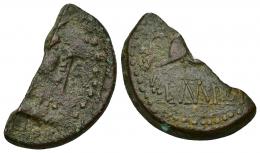 HISPANIA ANTIGUA. EMPORITON. As partido por la mitad. Resello DD en anv. AE 7,39 g. 26,7 mm. BC+. Rara.