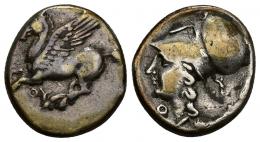 GRECIA ANTIGUA. ACARNANIA. Tirión. Estátera (c. 350-300 a.C.). A/ Pegaso volando a izq., debajo QU. R/ Cabeza de Atenea a izq., delante Q, detrás U y símbolo no visible. AR 6,65 g. 18,60 mm. COP-412. SBG-2301 vte. MBC-. Ex colección Guadán 2019.