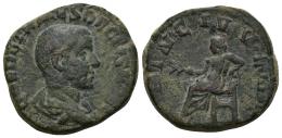 IMPERIO ROMANO. HERENIO ETRUSCO. Sestercio. Roma (250-251). R/ Apolo sentado a izq.; PRINC IVVENTVTIS, (S C). AE 17,74 g. 27,7 mm. RIC-169a. BC+. Rara.