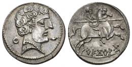 HISPANIA ANTIGUA. AREKORATAS. Denario. A/ Cabeza masculina con collar a der., detrás signo ibérico Ku, delante rebaba en forma de delfín. R/ Jinete lancero a der.; debajo sobre línea AREKoRATa último signo nexado. AR 3,97 g. 19,2 mm. I-106. ACIP-1773 vte. EBC-/EBC. Rara. Ex subasta Jesús Vico 143, lote 19.