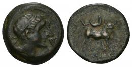29 - HISPANIA ANTIGUA. KASTILO-CASTULO. Semis. A/ Cabeza masculina diademada a der., delante signo Ka. R/ Toro a der., encima L y creciente, en exrgo KaSTiLO. AE 6,70 g. 18,4 mm. I-722. ACIP-2156. MBC-.