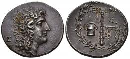 33 - GRECIA ANTIGUA. MACEDONIA. THESALONICA. Aesillas. Tetradracma (93-92 a.C.). A/ Cabeza de Alejandro con cuernos de Amón a der.; MA(KEDONWN). R/ Clava entre cofre y silla, alrededor láurea, en campo AEASILLAS/Q. AR 16,89 g. 28 mm. COP-1327 ss. SBG-1467. Pátina gris. EBC-. Ex subasta Jesús Vico, 37 (26-3-1998), lote 87.