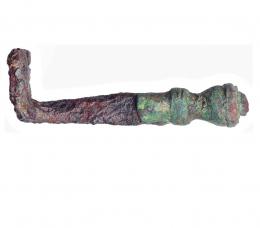 ARQUEOLOGÍA. COLECCIÓN DE LLAVES. ROMA. Imperio Romano. Manivela. Siglos II-III. Bronce y hierro. Longitud 7 cm.