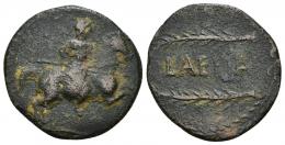 112 - HISPANIA ANTIGUA. LAELIA. As. A/ Jinete lancero a der. R/ Dos palmas a izq., en medio LAELIA, alrededor láurea. AE 7,4 g. 25,7 mm. I-1649. ACIP-2368. Pátina oscura rugosa. MBC-. Muy escasa.