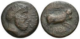 15 - HISPANIA ANTIGUA. ASIDO. As. A/ Cabeza masculina a der., delante ASIDO poco visible. R/ Toro corriendo a der., encima creciente y estrella, debajo ´sdnbl. AE 13,93 g. 26,4 mm. I-153. ACIP-913. BC+. Escasa.