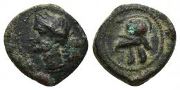 39 - HISPANIA ANTIGUA. EMISIONES HISPANO-CARTAGINESAS. Cuarto. A/ Cabeza femenina a izq. R/ Casco a izq. AE 2,27 g. 14,8 mm. ACIP-583. CC-190, mismo ejemplar. Oxidación. MBC-/MBC.