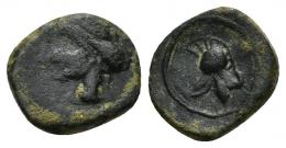 42 - HISPANIA ANTIGUA. EMISIONES HISPANO-CARTAGINESAS. Quinto. A/ Cabeza femenina con tocado de espigas a izq. R/ Casco a izq. AE 1,55 g. 12,6 mm. ACIP-587. CC-210, mismo ejemplar. Pátina verde oscuro. BC+/MBC+.