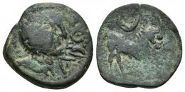 55 - HISPANIA ANTIGUA. CASTULO. Semis. A/ Cabeza masculina laureada y con ínfulas a der. delante ley. ¿ABO? R/ Toro a der., encima creciente. AE 6,20 g. 21,6 mm. CNH-20. ACIP-2123. CC-2540, mismo ejemplar. Pátina verde. MBC-/BC+. Rarísima.