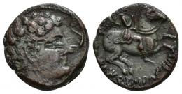 92 - HISPANIA ANTIGUA. ILTIRTA. Denario forrado. A/ Cabeza masculina a der., alrededor delfines. R/ Jinete con palma y clámide a der.; debajo ILTiRTaSALIRBaN. AE 3,43 g. 16,9 mm. ACIP-1233. CC-1571, mismo ejemplar. MBC+/EBC-.