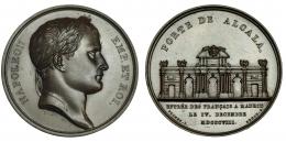 461  -  FRANCIA. Medalla. Napoleón. R/ Puerta de Alcalá. Conmemora la entrada de los franceses en Madrid el 4 de diciembre de 1808. Grabadores: Andrieau y Benet. SC.