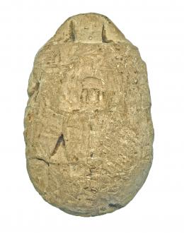 546  -  EGIPTO. Dinastía XVIII. 1550-1295 a.C. Fayenza. Escarabeo. Longitud 8,8 cm. 