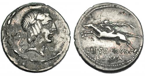 153 - CALPURNIA. Denario. Roma (90-89 a.C.). A/ Cabeza de Apolo, detrás símpulo. R/ Jinete con palma, debajo L. PISO FRVG/ROMA. FFC-328. SB-8c. Craw-340.1. MBC/MBC-.